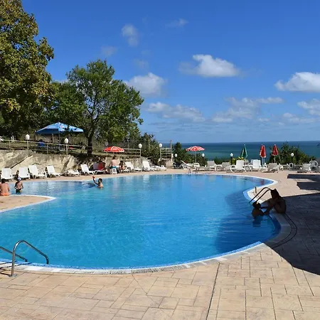 Ahilea - Free Pool Access 3* Baltsjik