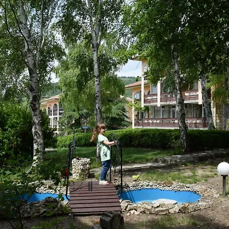 Ahilea - Free Pool Access 3* Baltsjik