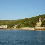 Hotel Ahilea - Free Pool Access Balchik