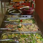 Ahilea - Free Pool Access Hotel