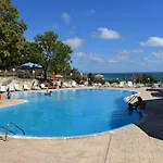 Ahilea - Free Pool Access 3* Balchik