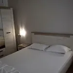 Ahilea - Free Pool Access Hotel 3*