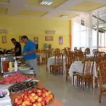 Ahilea - Free Pool Access Hotel Balchik