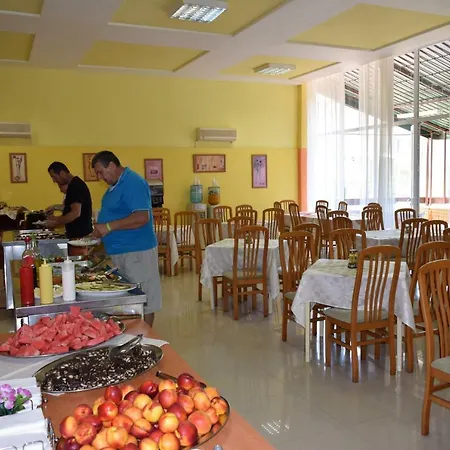 Ahilea - Free Pool Access Hotel Balchik