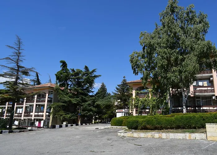 Ahilea - Free Pool Access Hotel Balchik