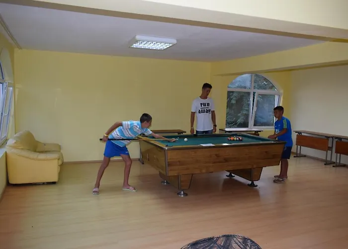 Hotel Ahilea - Free Pool Access Balchik