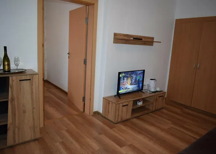 Ahilea - Free Pool Access Hotel Balchik