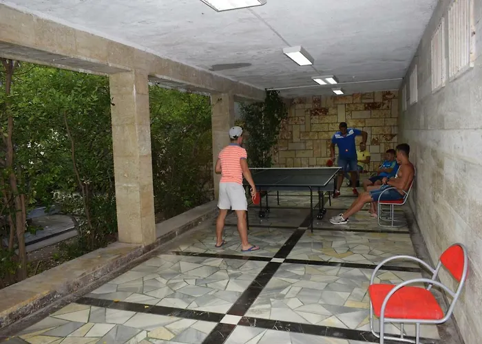 Hotel Ahilea - Free Pool Access