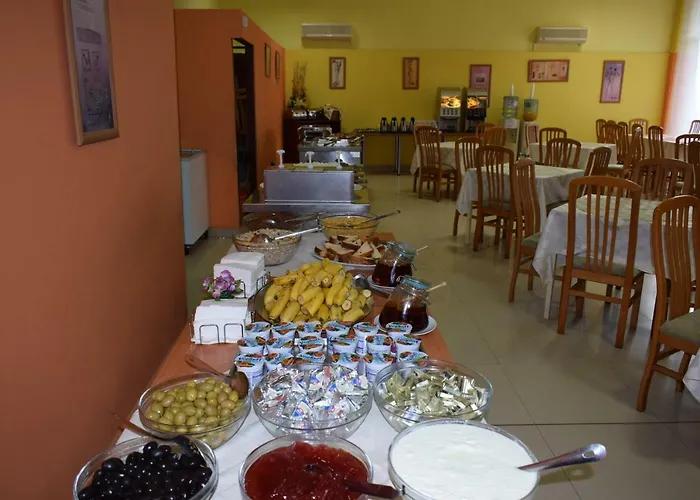 Ahilea - Free Pool Access 3* Balchik